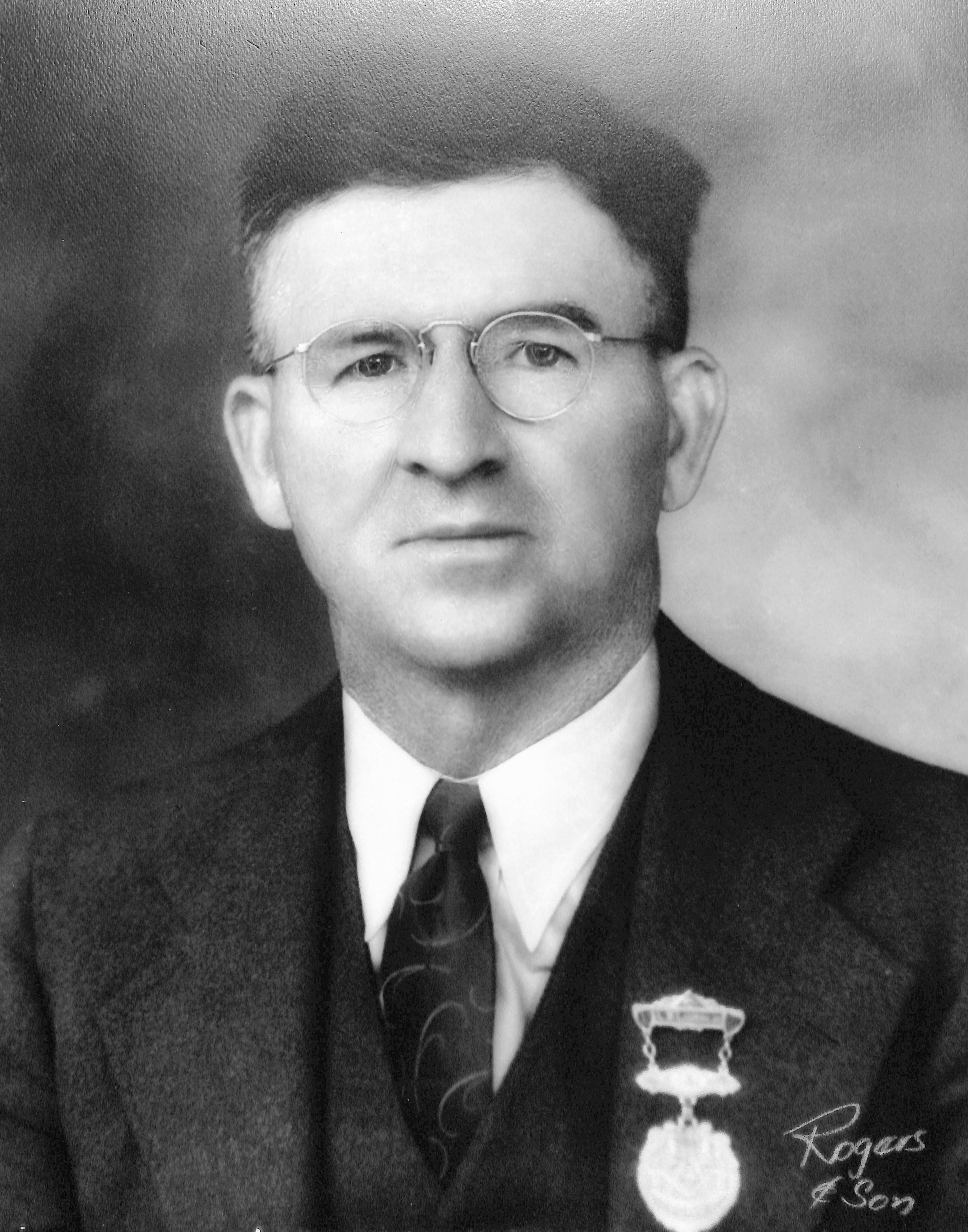 Lynn B. Lemmons